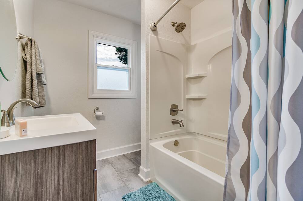Photo of Bathroom in East Pensacola Heights
