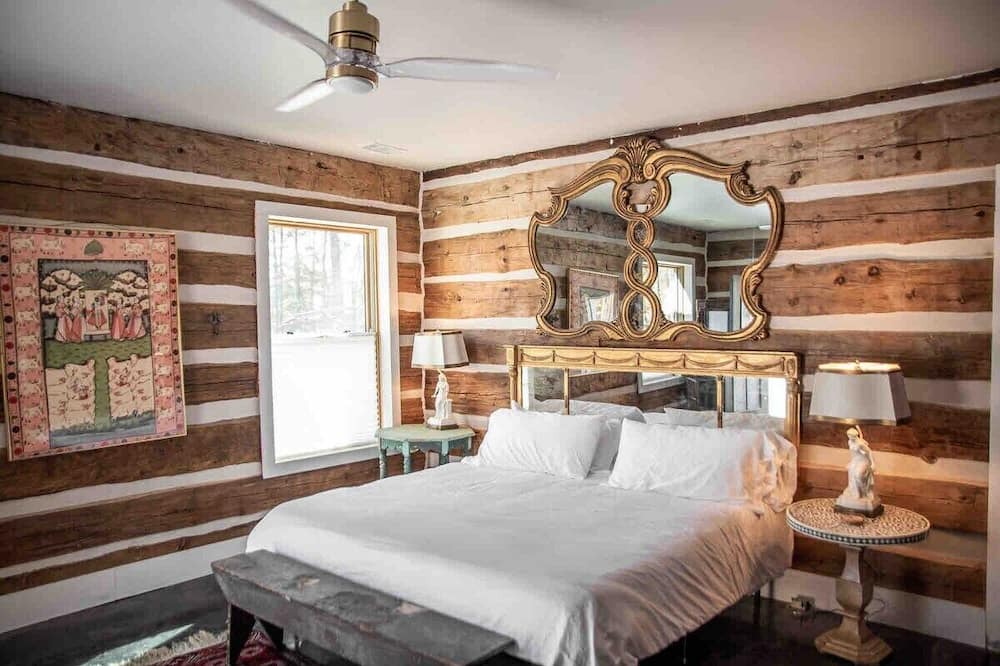 Photo of Bedroom in Pine Bush