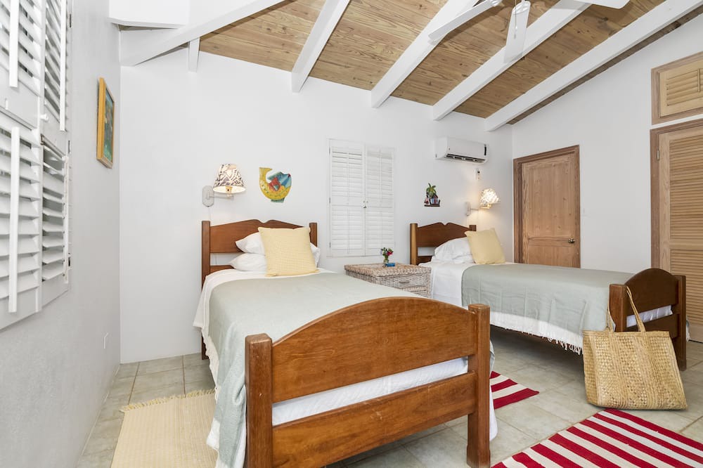 Photo of Bedroom in Great Exuma