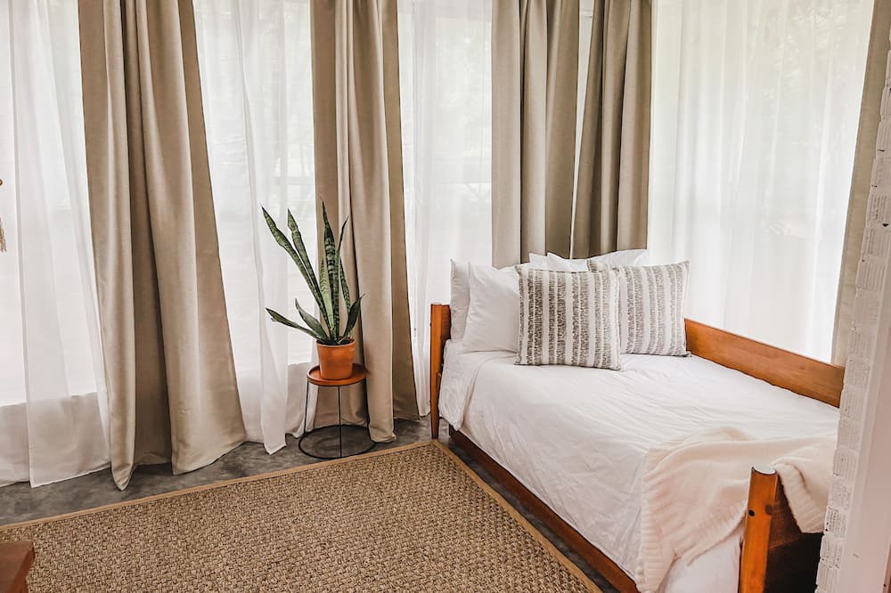 Photo of Bedroom in East Hill