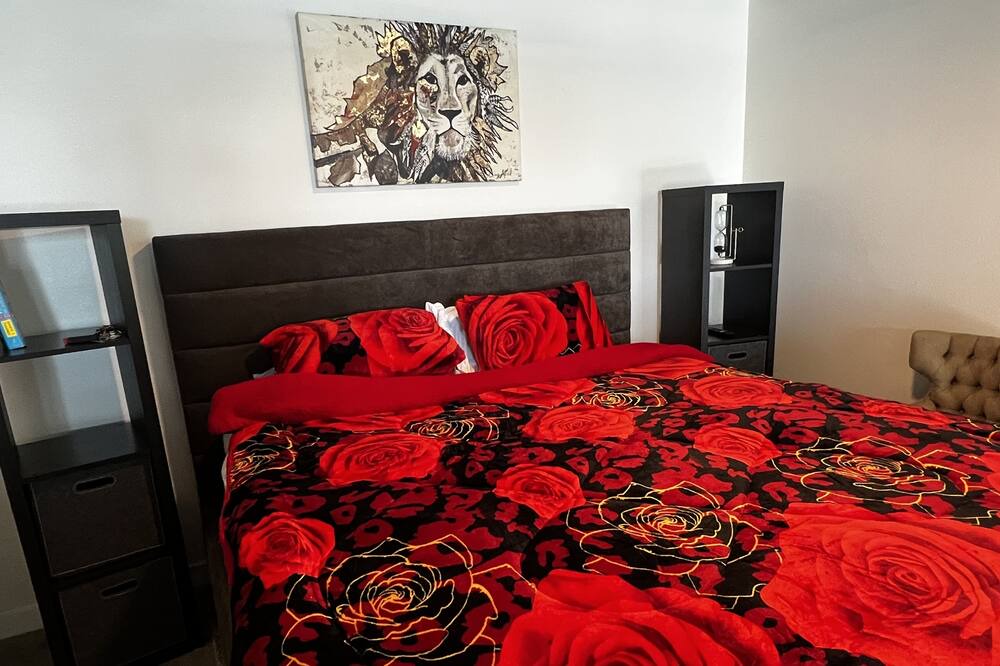 Photo of Bedroom in Commerce