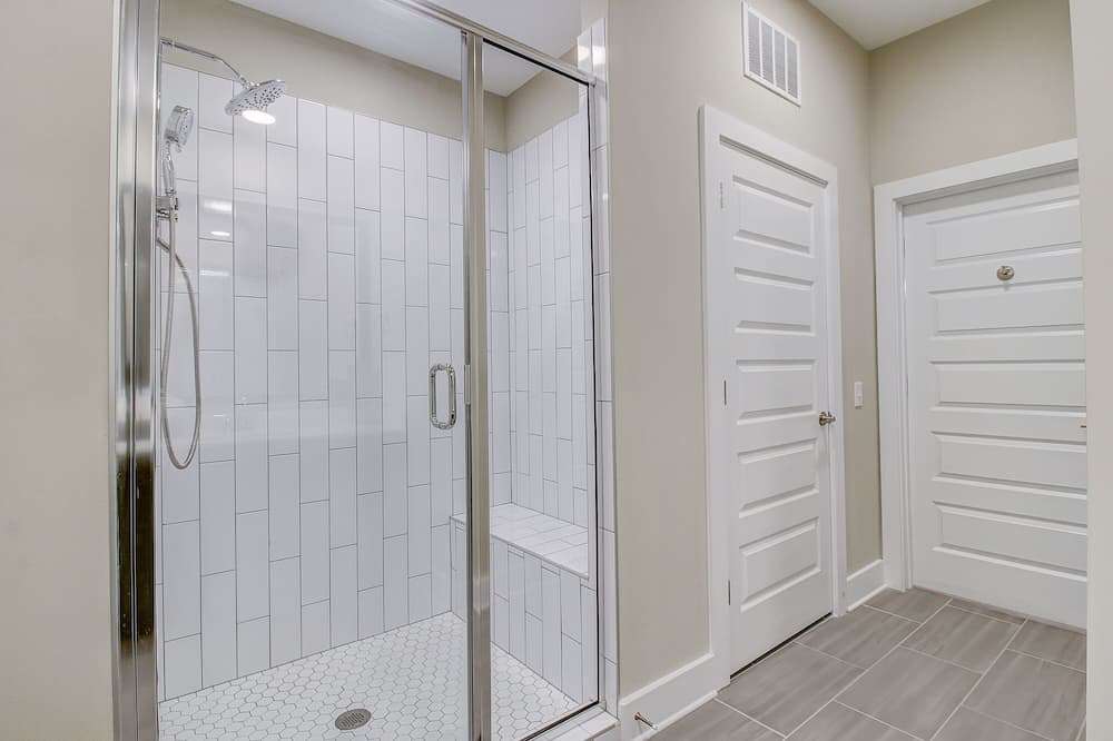 Photo of Bathroom in Third Ward