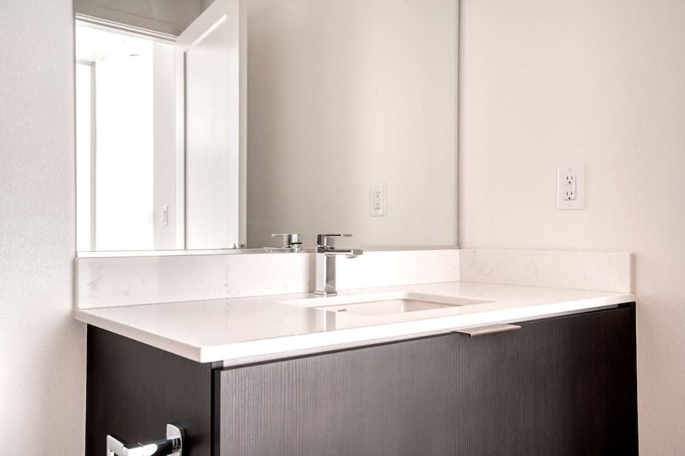 Photo of Bathroom in Emeryville