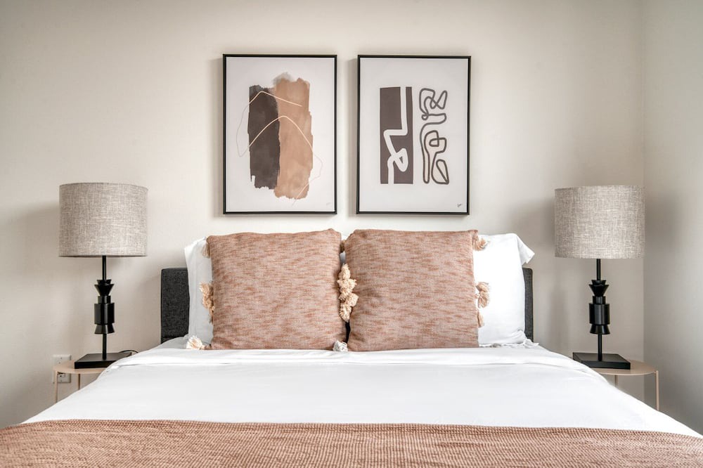 Photo of Bedroom in Emeryville