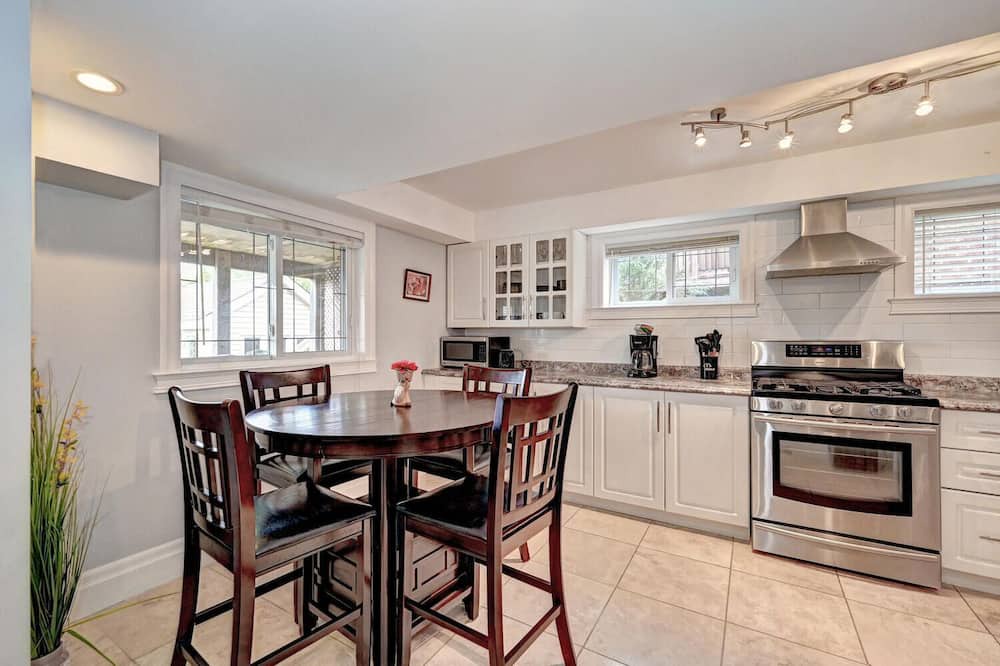 Photo of Kitchen in Doon South