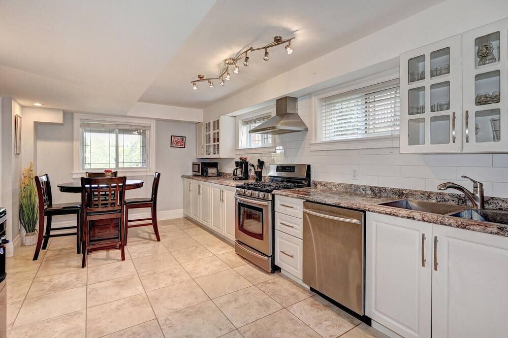 Photo of Kitchen in Doon South