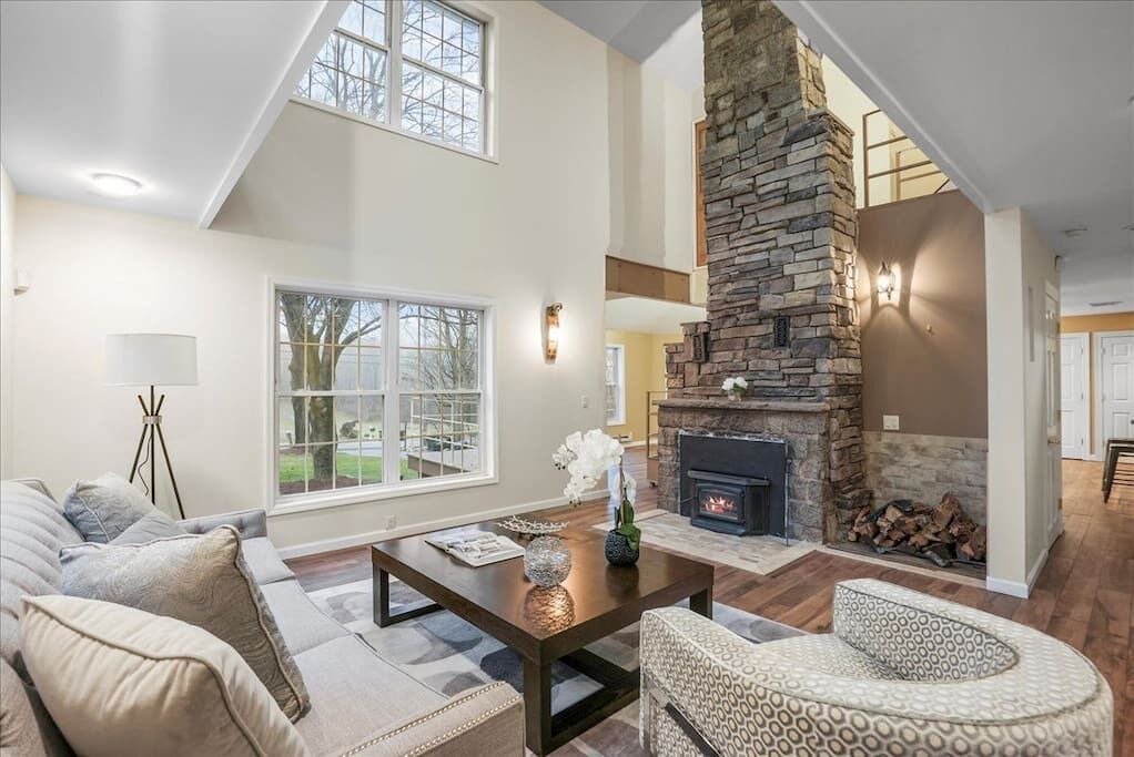 Photo of Livingroom in Monroe