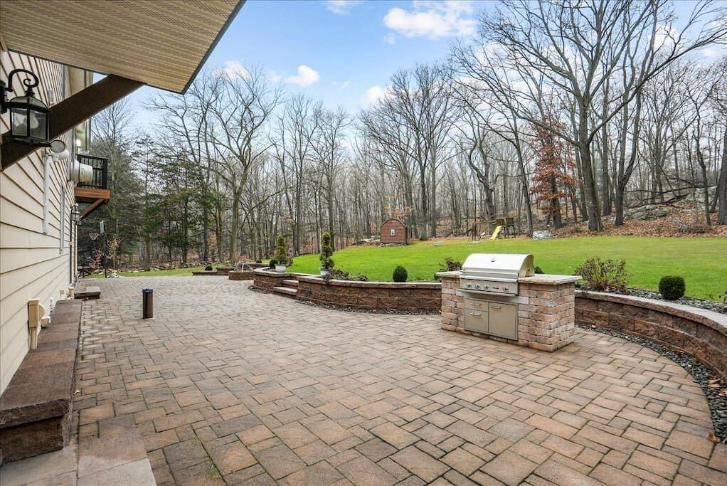 Photo of Patio Balcony in Monroe