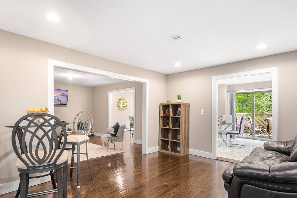 Photo of Livingroom in Monroe
