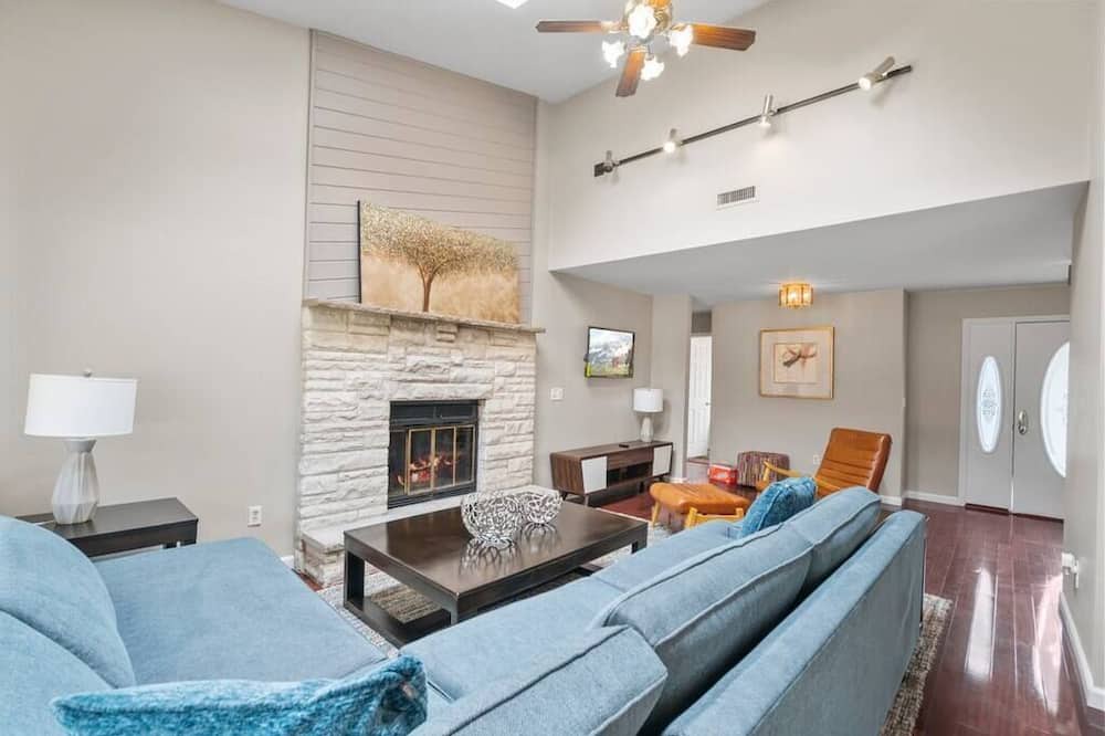 Photo of Livingroom in Chester