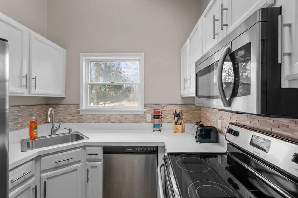 Photo of Kitchen in Chester