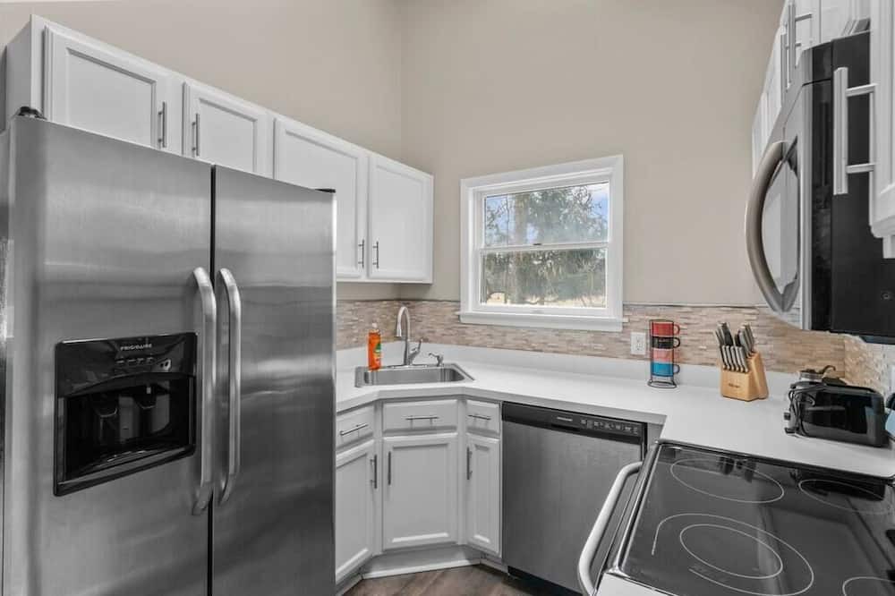 Photo of Kitchen in Chester