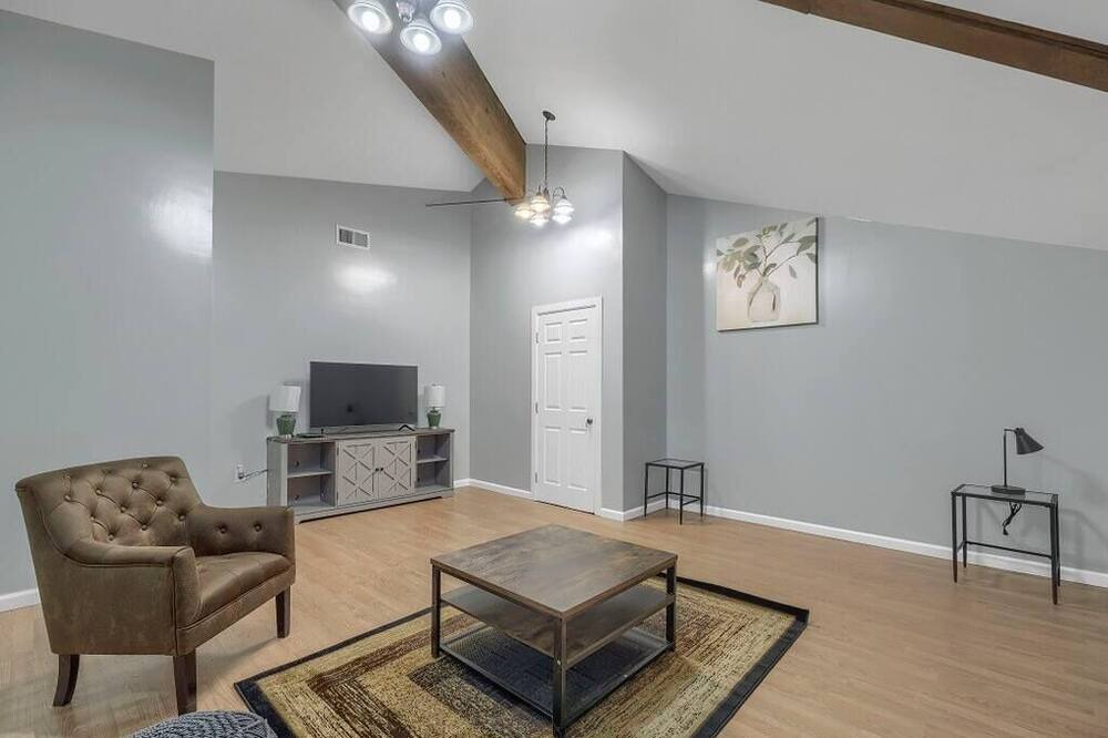 Photo of Livingroom in Chester
