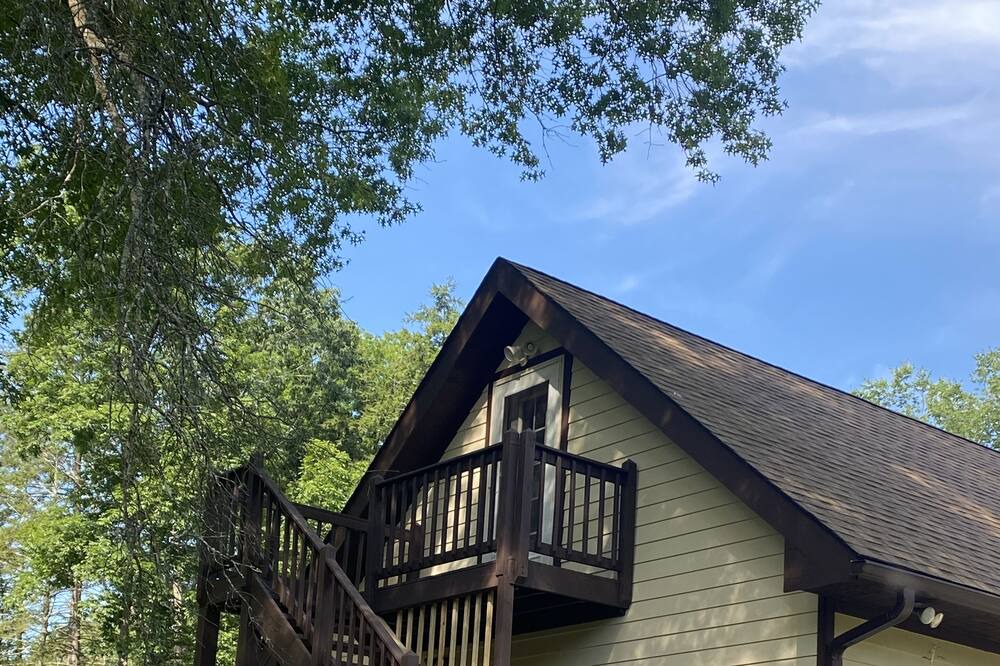 Photo of Outdoor in Thompson Ridge