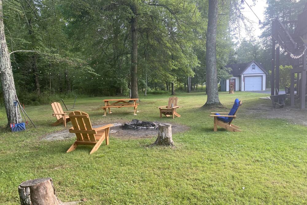 Photo of Outdoor in Thompson Ridge