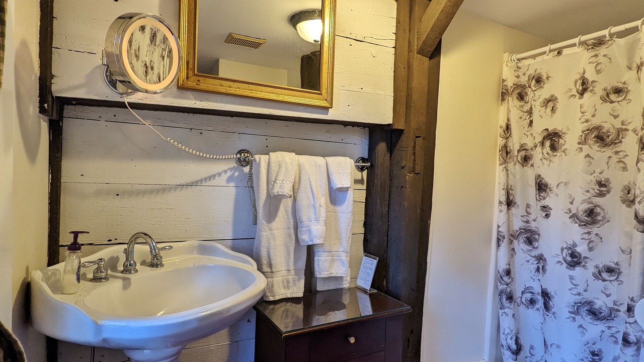 Photo of Bathroom in Cornwall