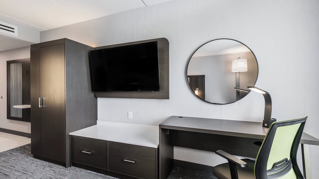 Photo of Bedroom in Northeast Mississauga