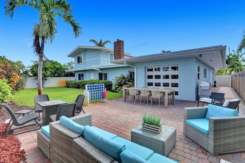 Photo of Patio Balcony in Cypress Lakes