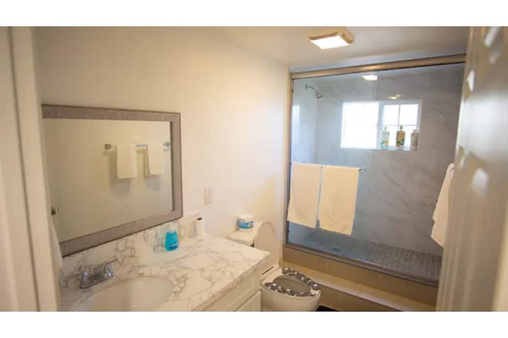 Photo of Bedroom in Monterey Park