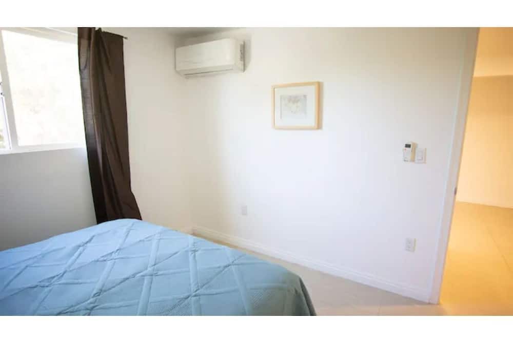 Photo of Bedroom in Monterey Park
