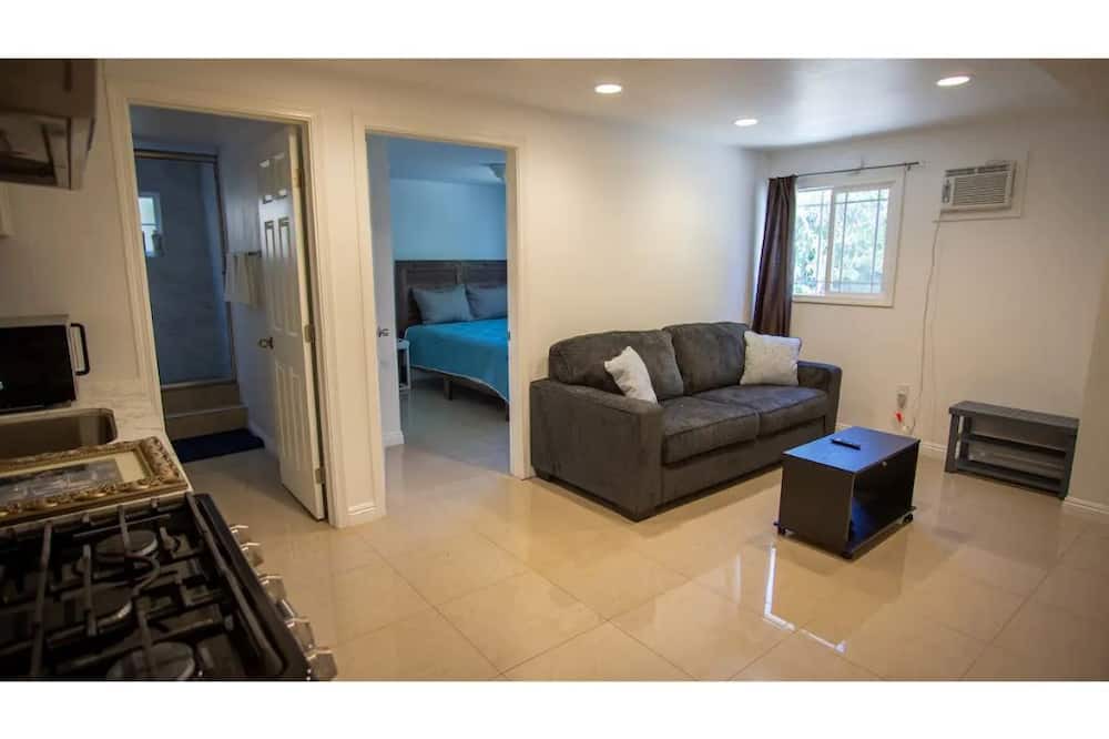 Photo of Livingroom in Monterey Park