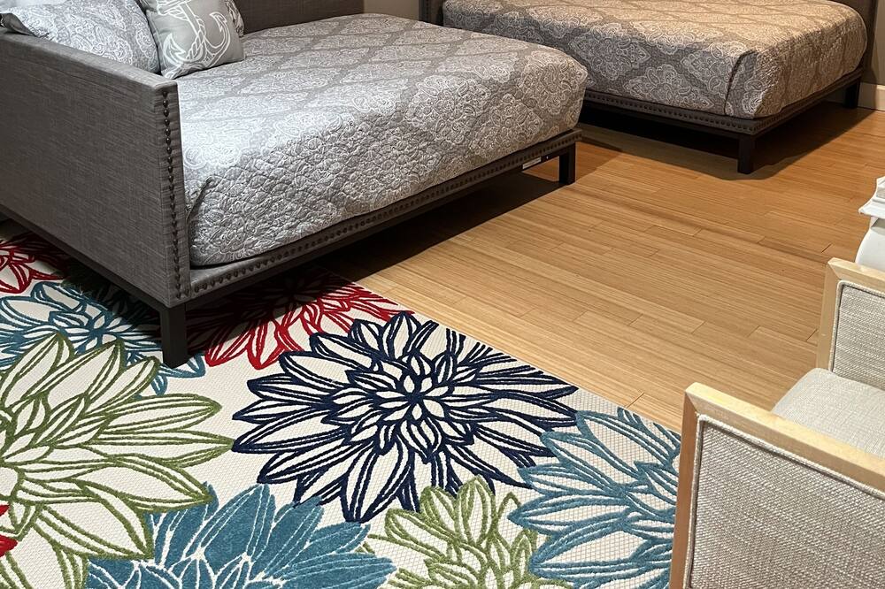 Photo of Bedroom in Westside Costa Mesa