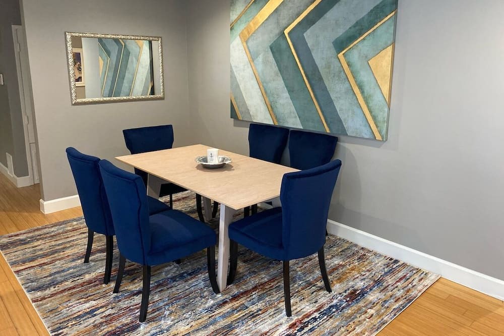 Photo of Kitchen in Westside Costa Mesa