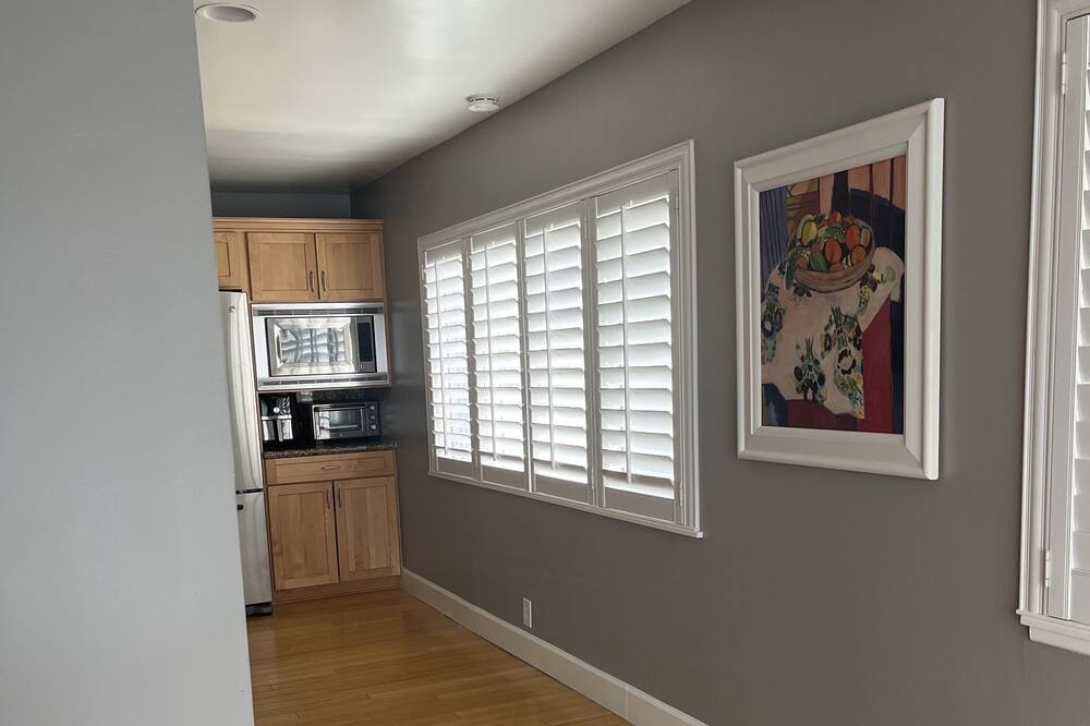 Photo of Bedroom in Westside Costa Mesa