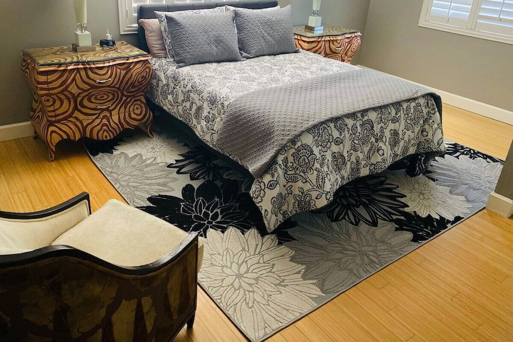 Photo of Bedroom in Westside Costa Mesa