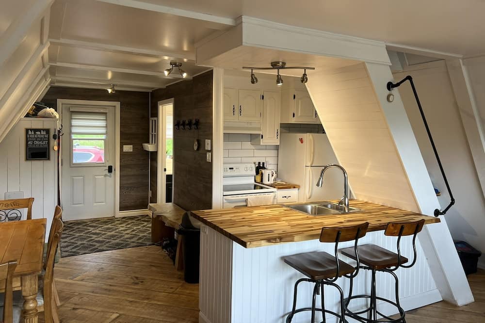Photo of Kitchen in Notre-Dame-Des-Bois