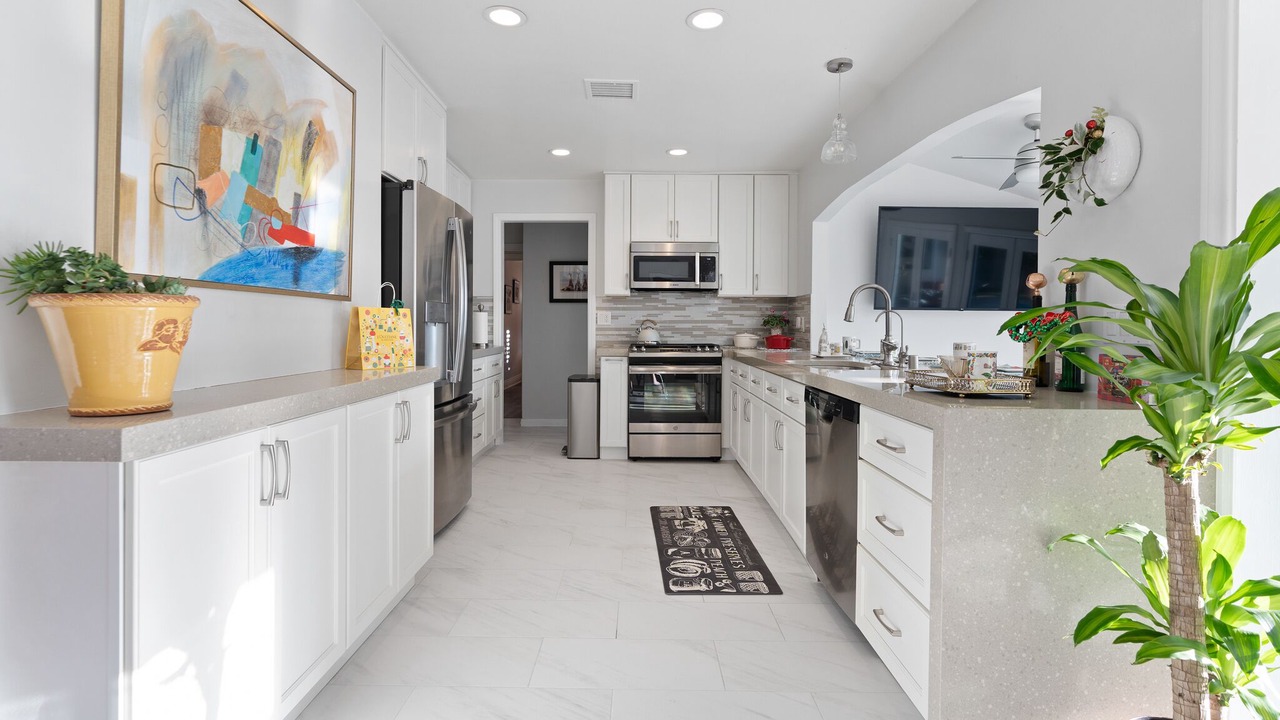 Photo of Kitchen in North Tustin