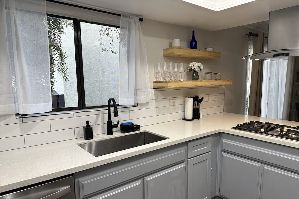 Photo of Kitchen in Downey