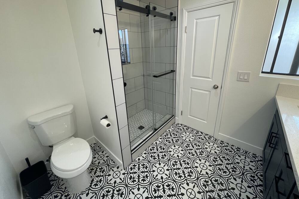 Photo of Bathroom in Downey
