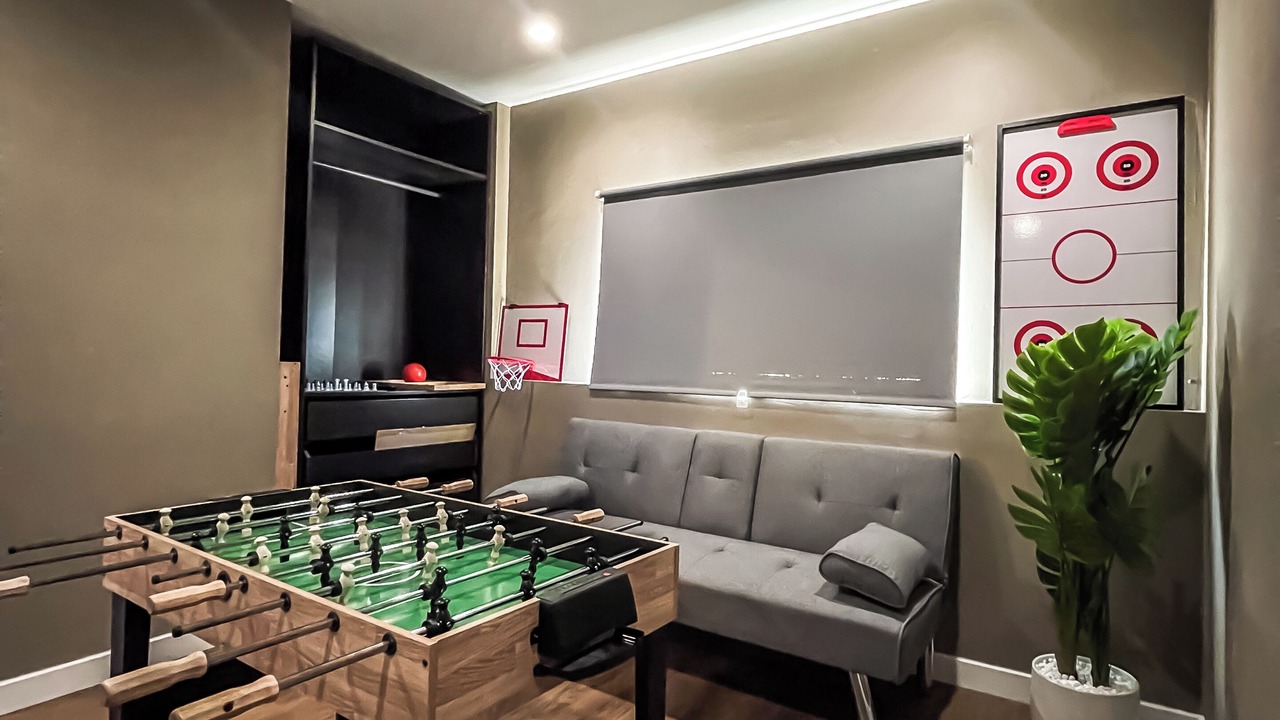 Photo of Bedroom in Fountain Valley