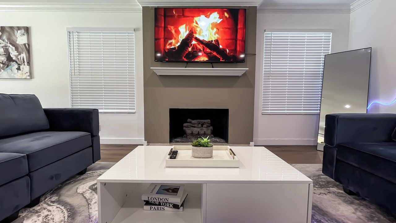 Photo of Livingroom in Fountain Valley
