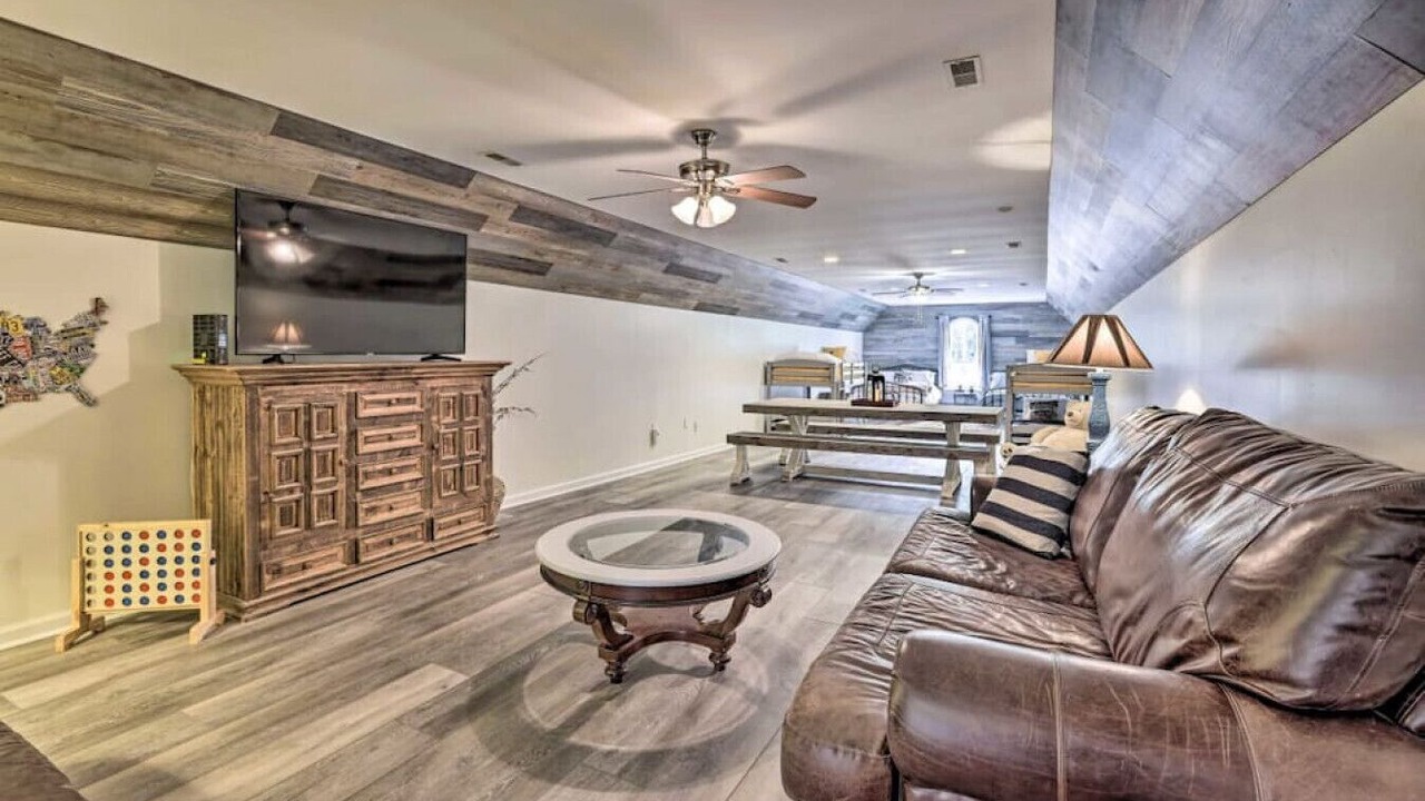 Photo of Livingroom in Wilsonville