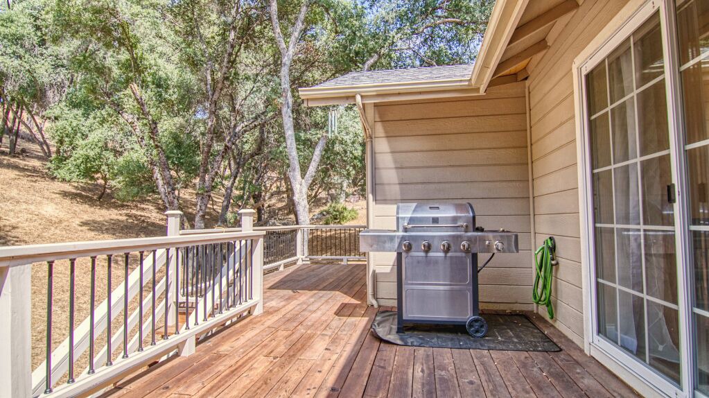 Photo of Outdoor in Groveland