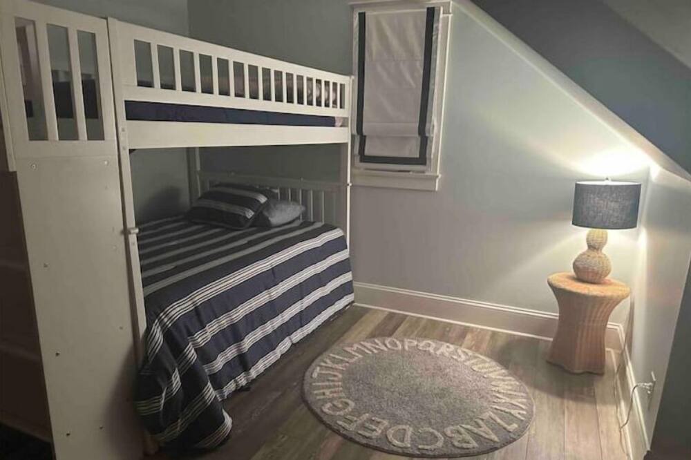Photo of Bedroom in Naples