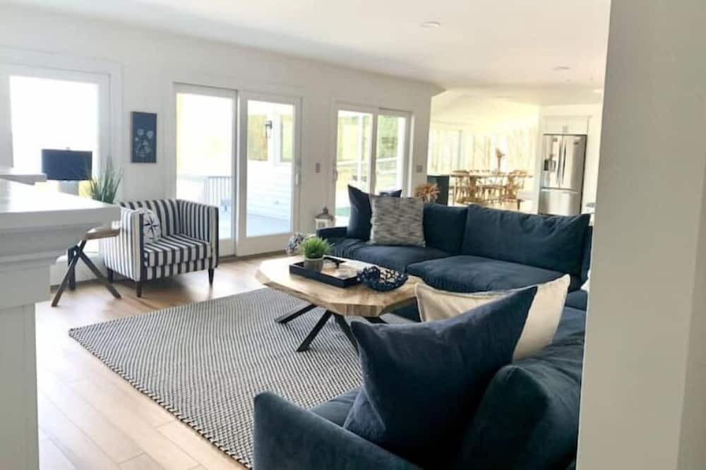 Photo of Livingroom in Naples
