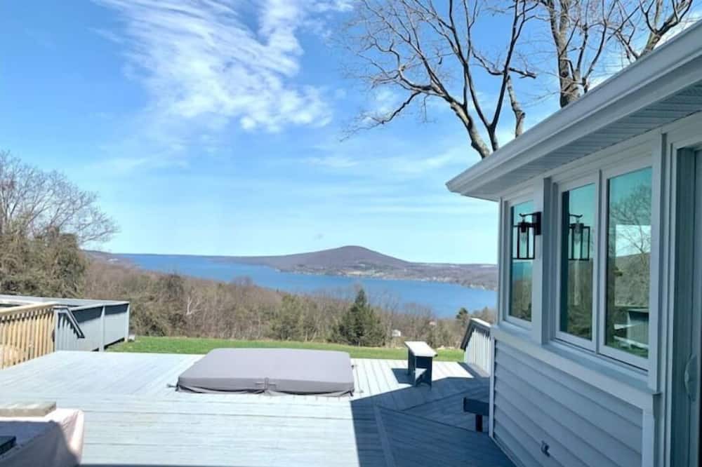 Photo of Outdoor in Naples