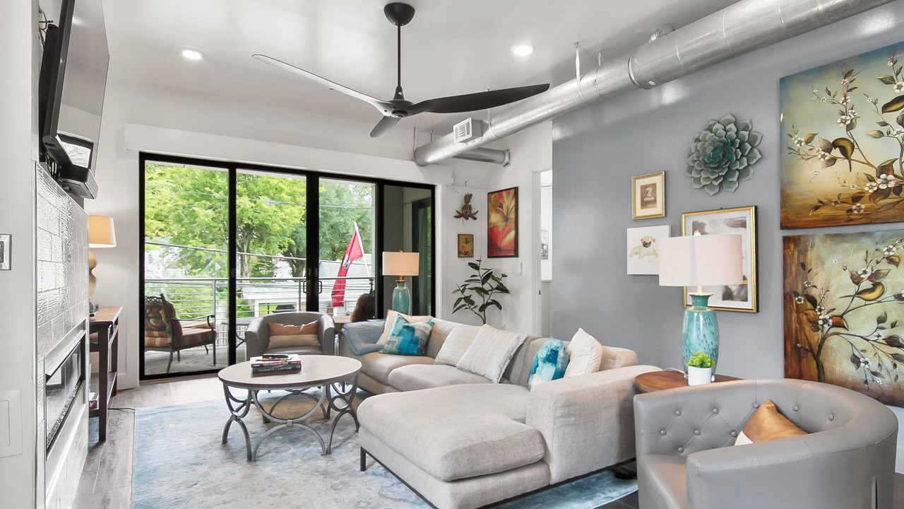 Photo of Livingroom in Tuscaloosa