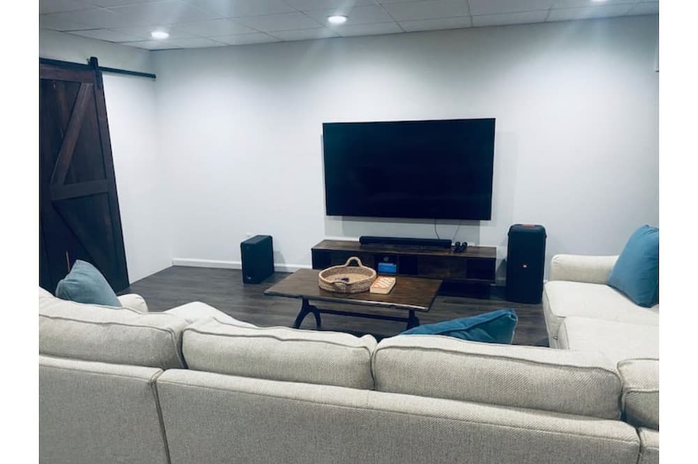 Photo of Livingroom in Port Jervis