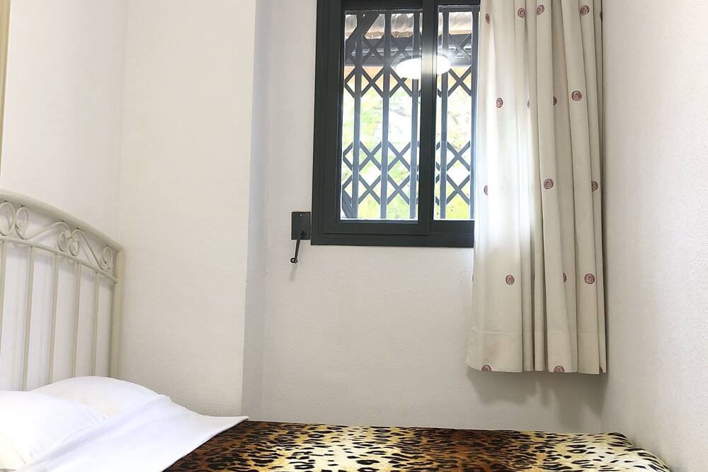 Photo of Bedroom in Benicalap