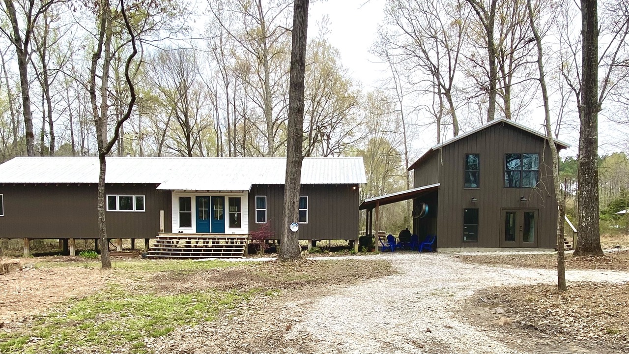 Photo of Outdoor in Starkville