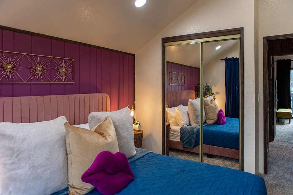 Photo of Bedroom in Woodlands