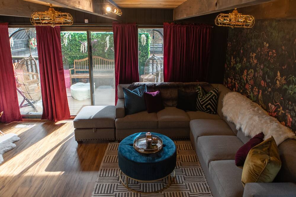 Photo of Livingroom in Woodlands