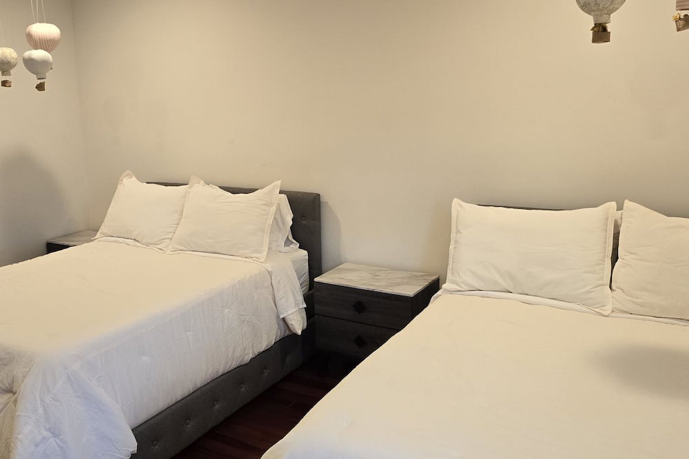 Photo of Bedroom in Eagle Rock