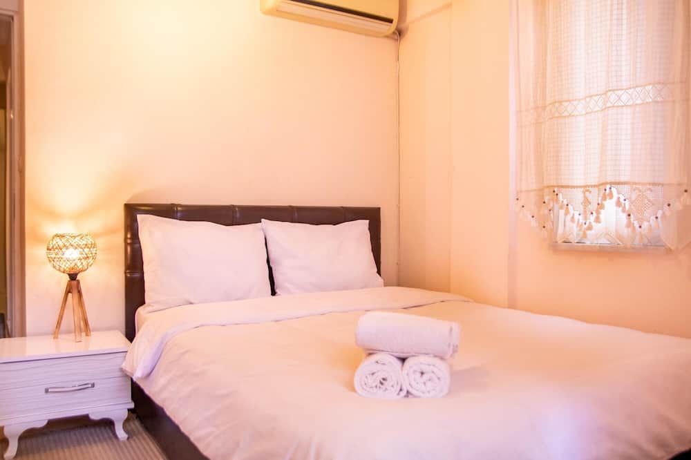 Photo of Bedroom in Altinkum