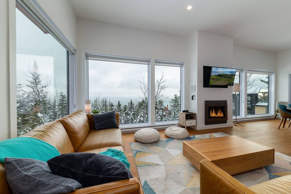 Photo of Livingroom in Saint Irenee
