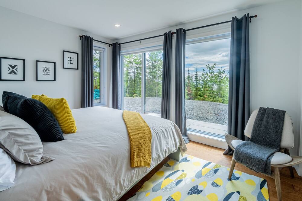 Photo of Bedroom in Saint Irenee